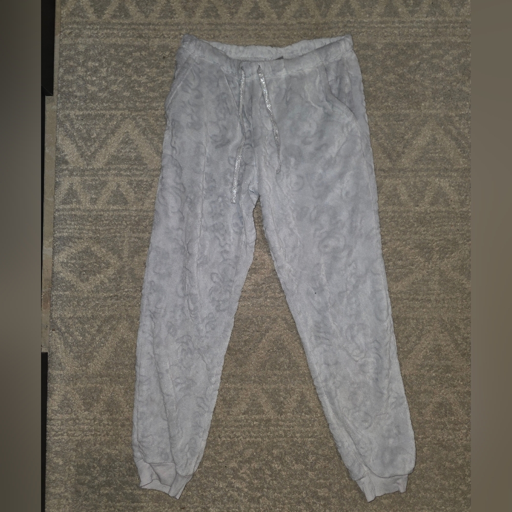 Peanuts Light Gray Fleece Throw